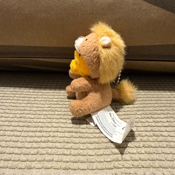 Winnie the Pooh disguised as a Lion! - Picture 4 of 5